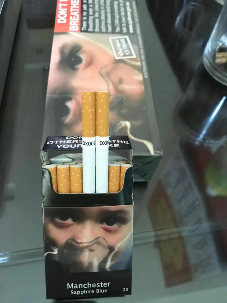 Sapphire Blue Cigarettes - 1 Carton (10 Packs)